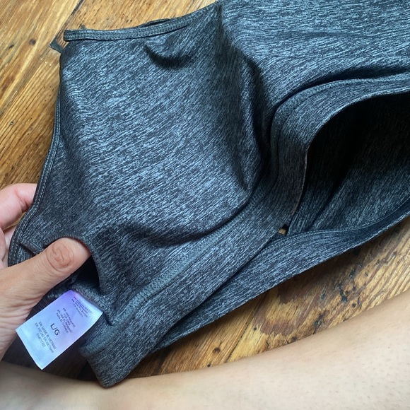 gaiam large grey sports bra with removable padding - Picture 6 of 6